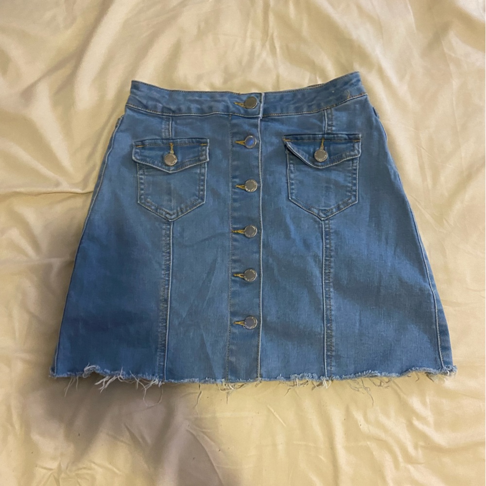 jean skirt never worn